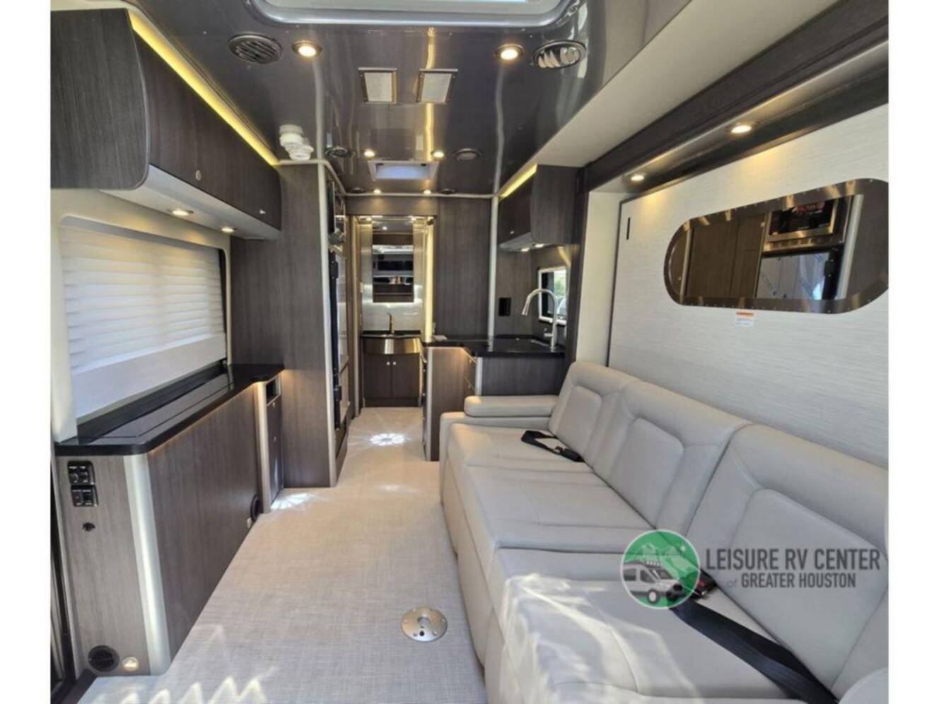 A photo of this 2026 Airstream Atlas Murphy Suite