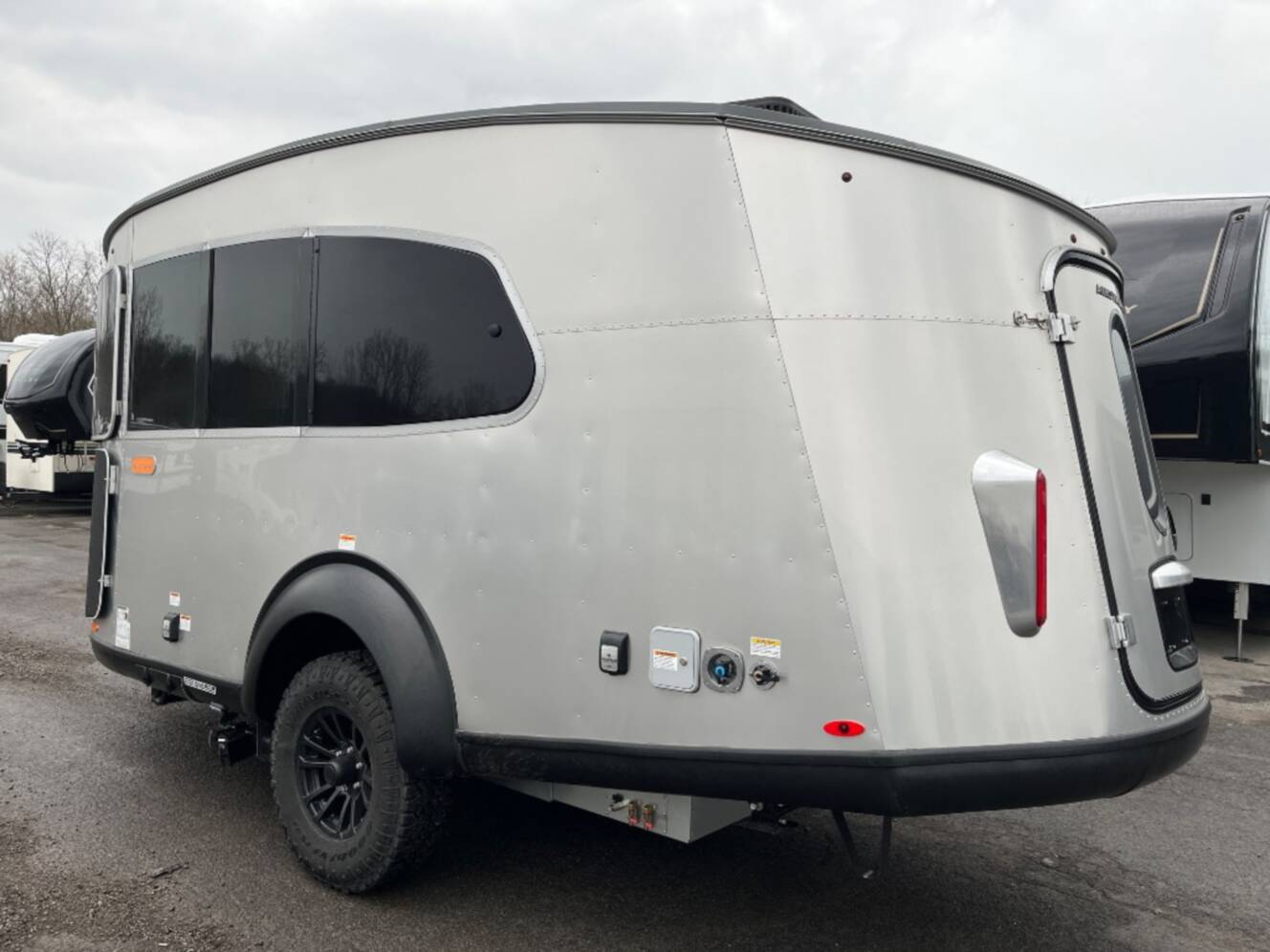 A photo of this 2026 Airstream Basecamp Xe 20Xe