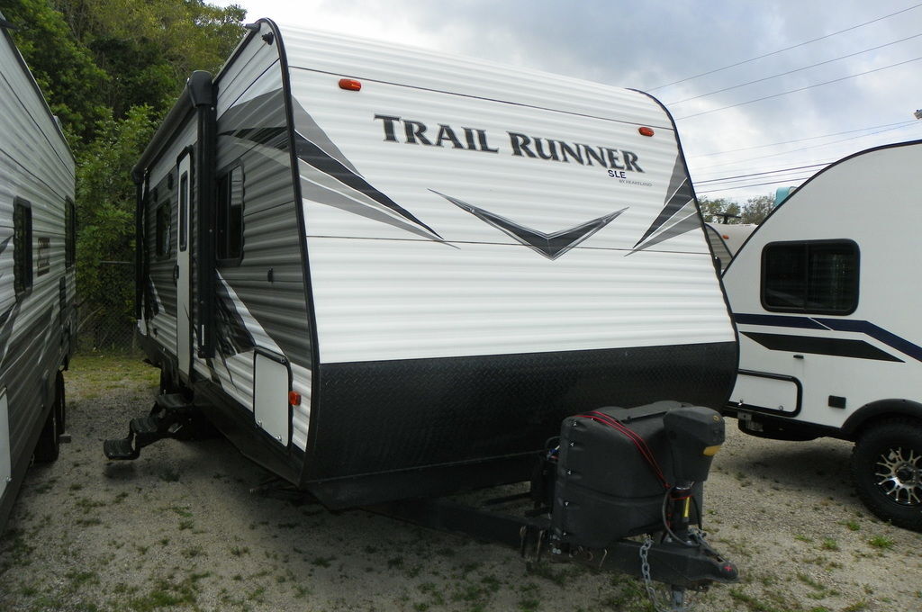 2019 Heartland Trail Runner SLE 25 RV