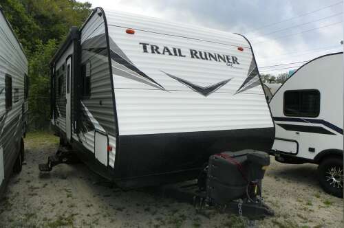 2019 Heartland Trail Runner SLE 25 in hobe sound FL