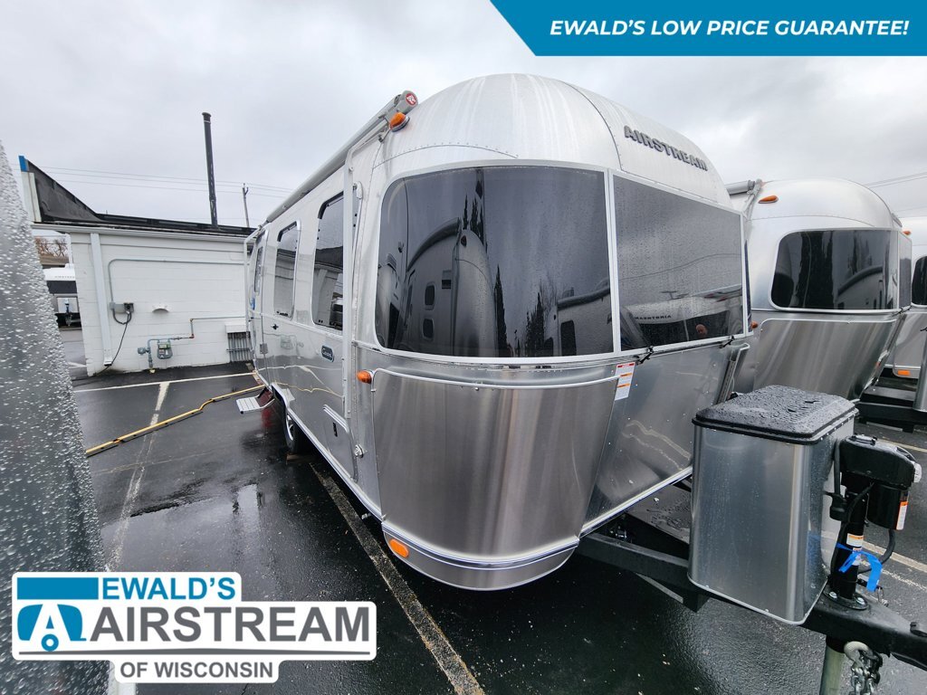 2026 Airstream Caravel 22FB in hales corners WI