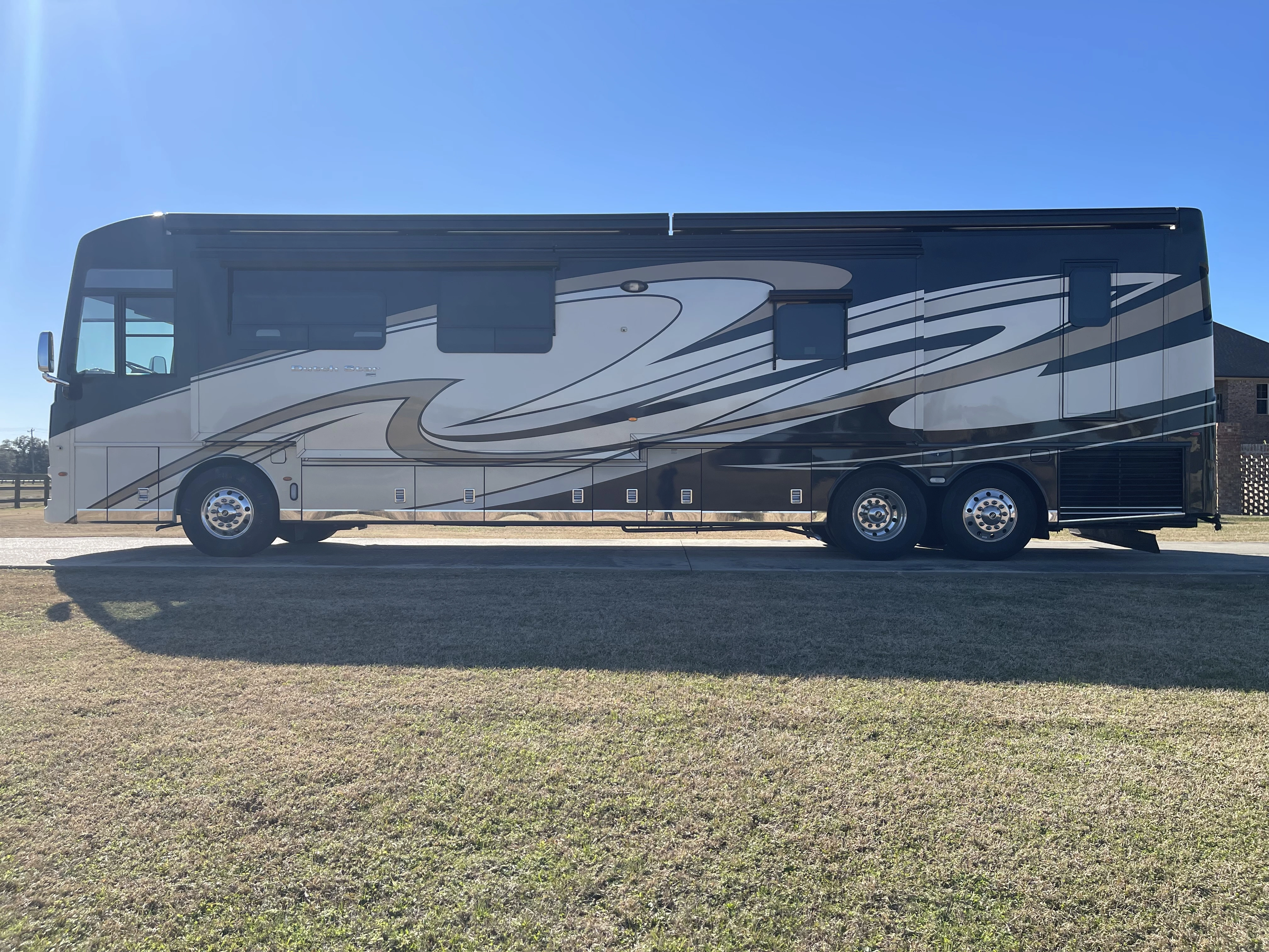 2020 Newmar DUTCH STAR 4369 RV