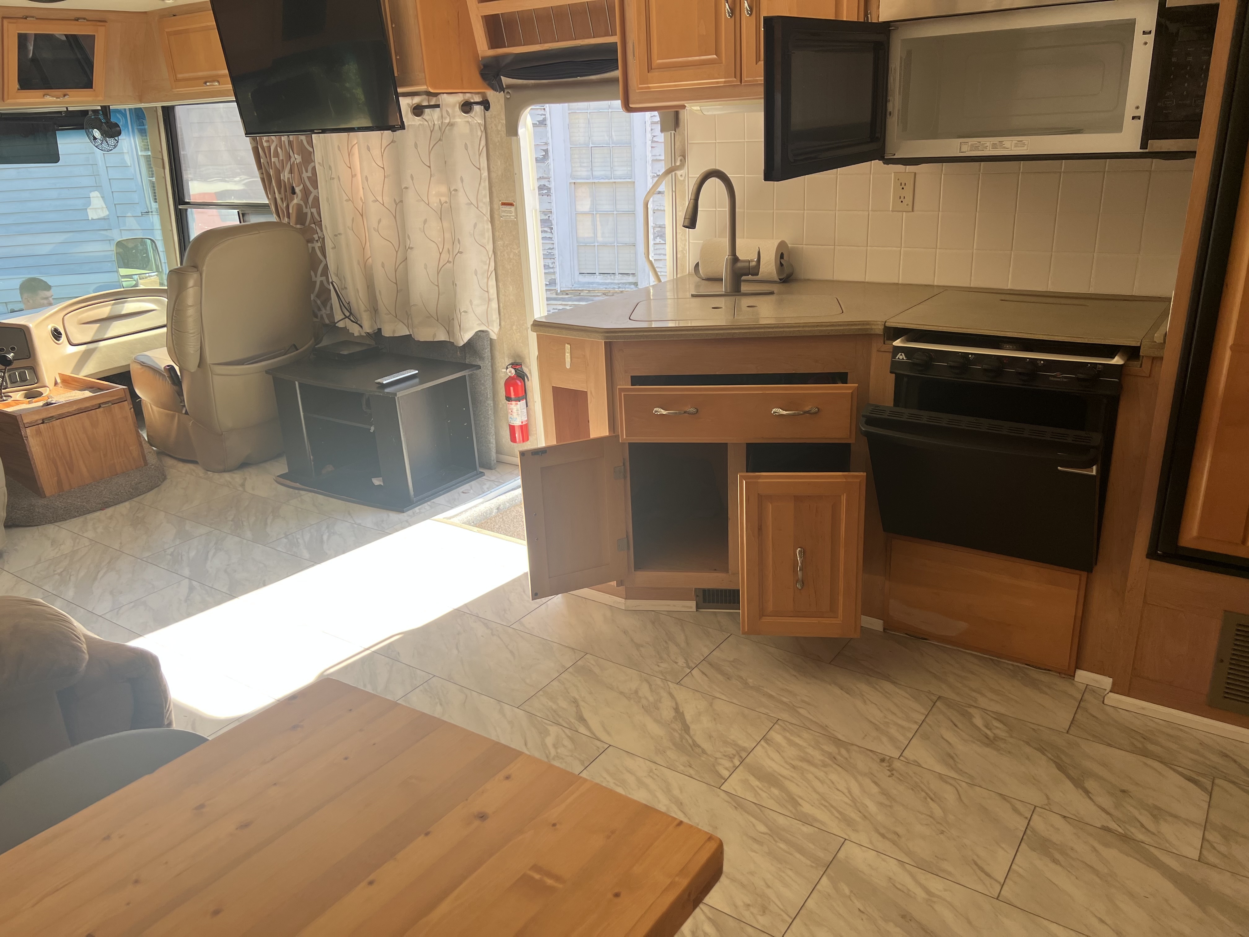2004 Coachmen SANTARA 3690 in albany GA