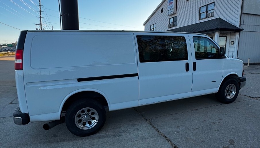 2013 GMC Savana 2500 in St. Peters, MO