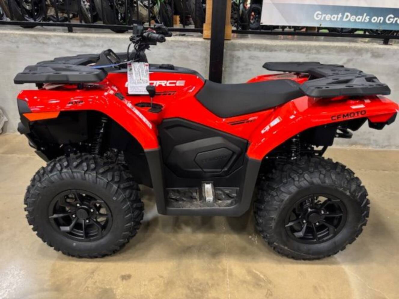 A photo of this 2026 CFMOTO CFORCE 500