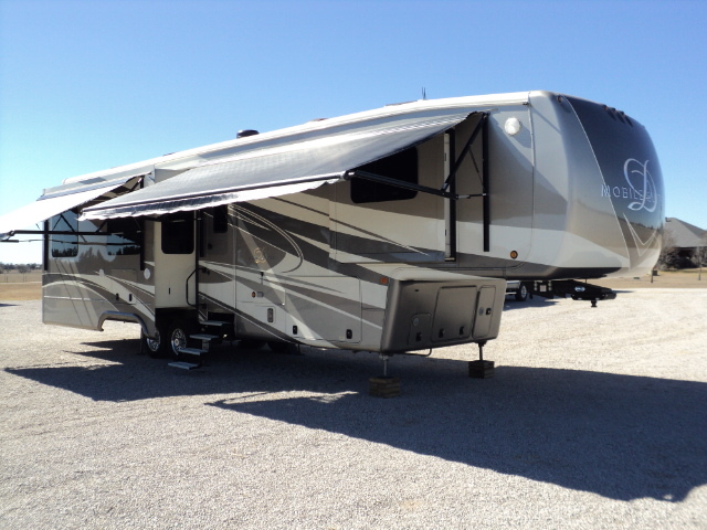 2020 DRV MOBILE SUITES 40KSSB4 RV