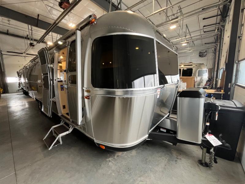 2026 Airstream Classic 30RB in traverse city MI