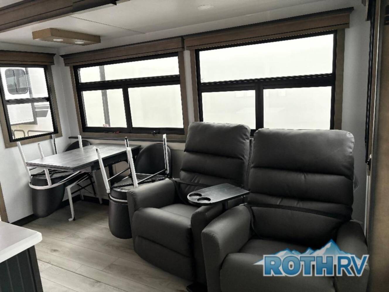 A photo of this 2026 Keystone Rv Montana 3231CK