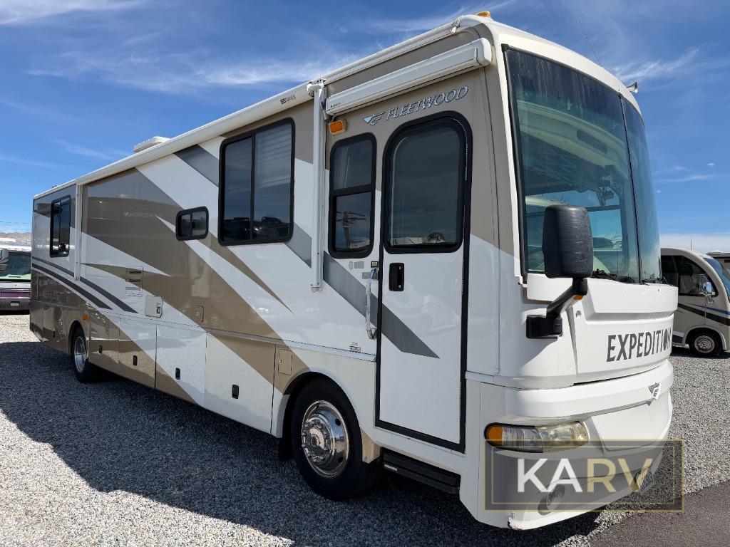 2006 Fleetwood Rv Expedition 37U in desert hot springs CA