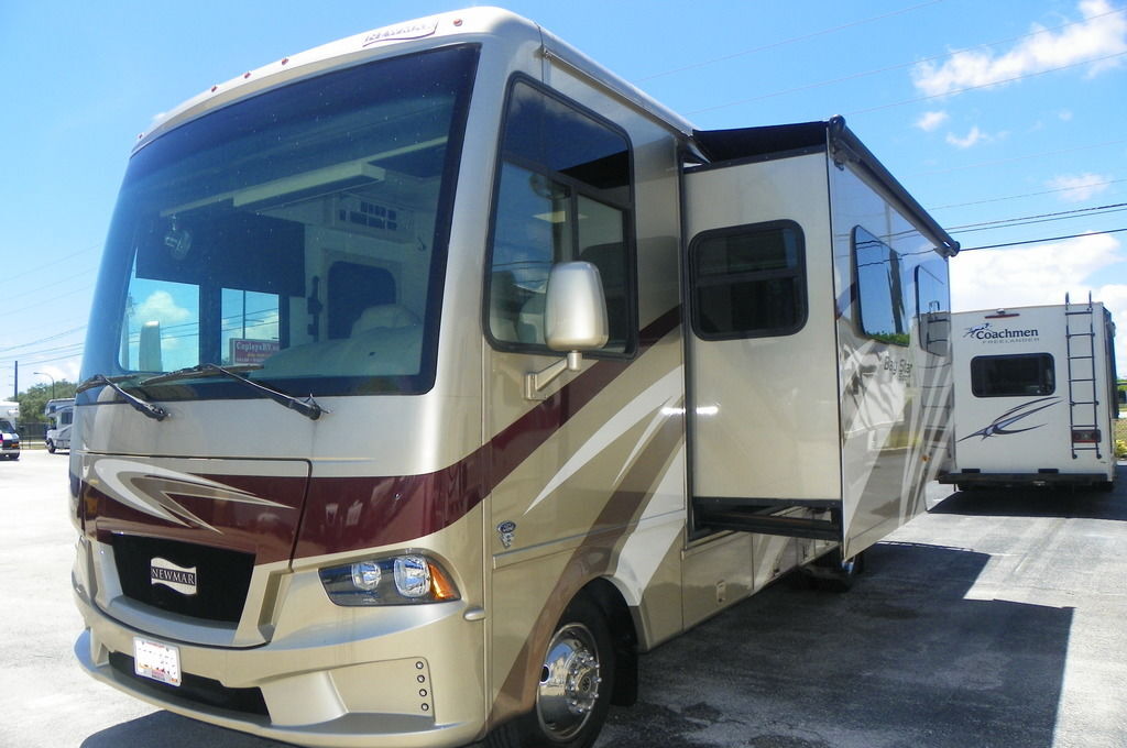 2021 Newmar Bay Star Sport 2702 in hobe sound FL