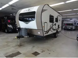 2018 FOREST RIVER ROCKWOOD MINI LITE 1905BHG