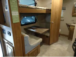 2018 FOREST RIVER ROCKWOOD MINI LITE 1905BHG