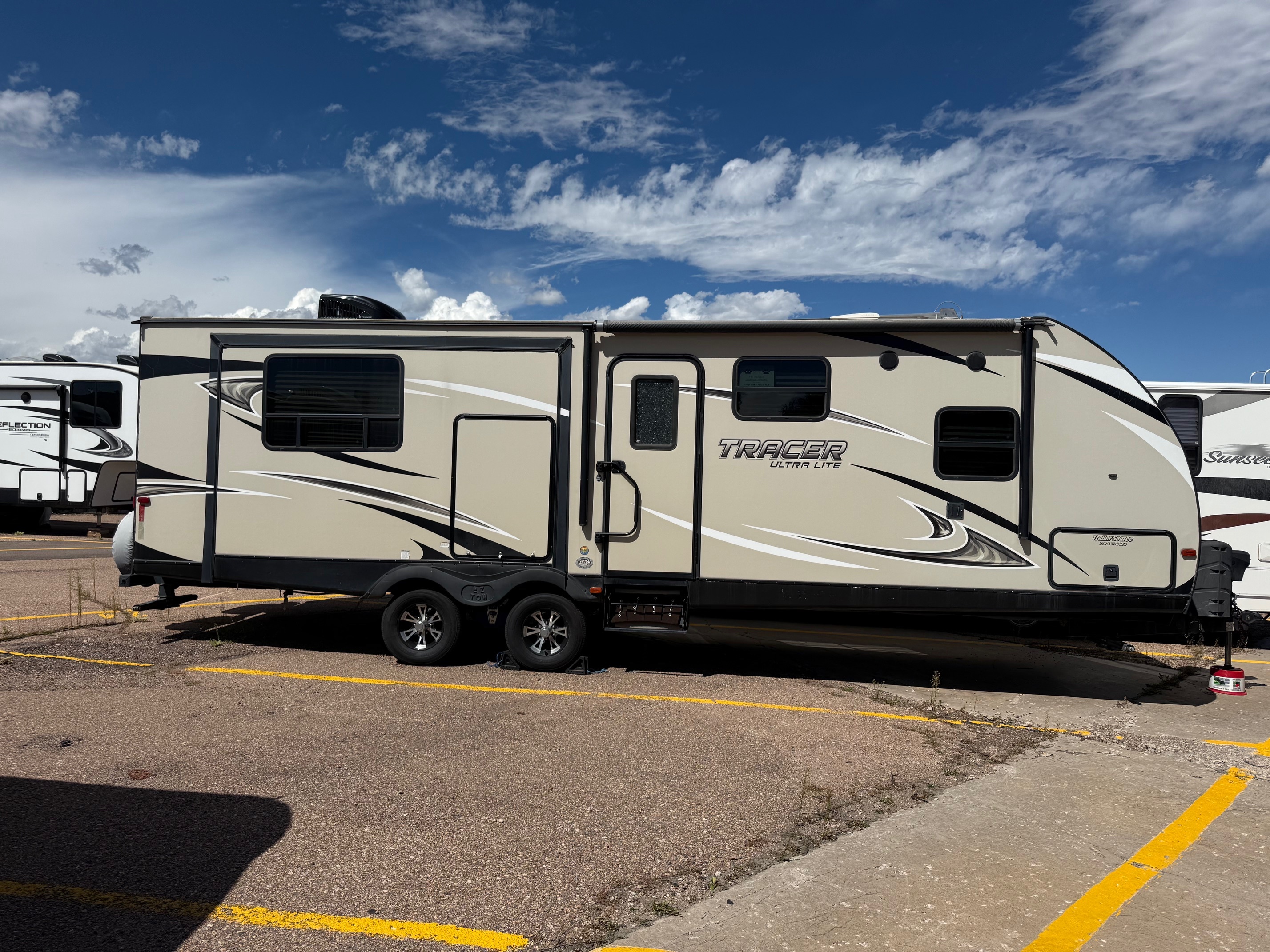 2018 Forest River TRACER ULTRA LITE EXECUTIVE 2700RES in colorado springs CO