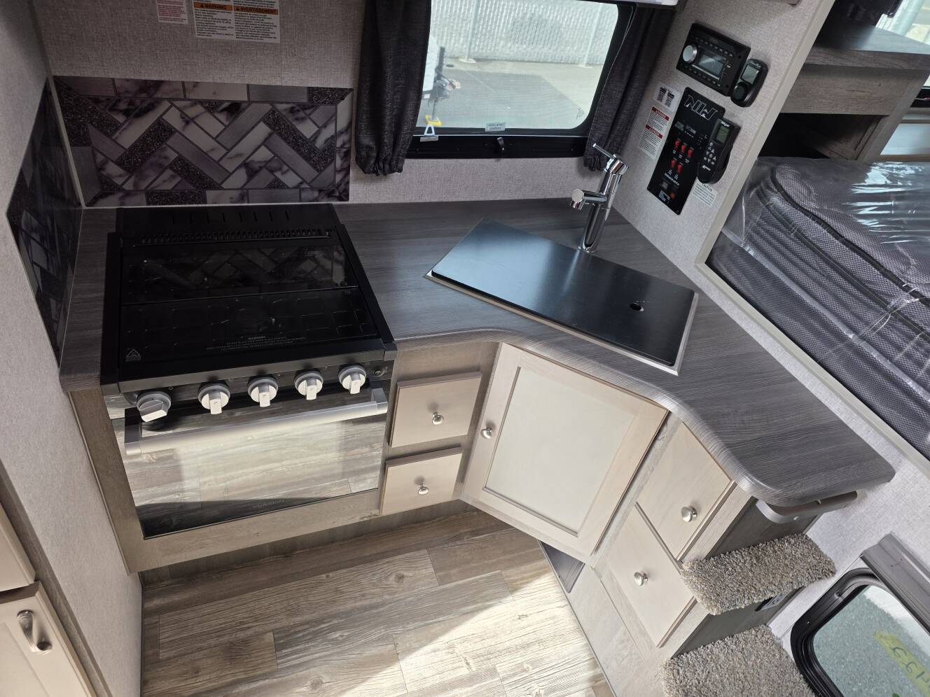 A photo of this 2026 Northwood Mfg ARCTIC FOX 811