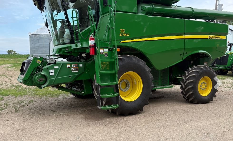 2021 JOHN DEERE S760 in Hilbert, WI
