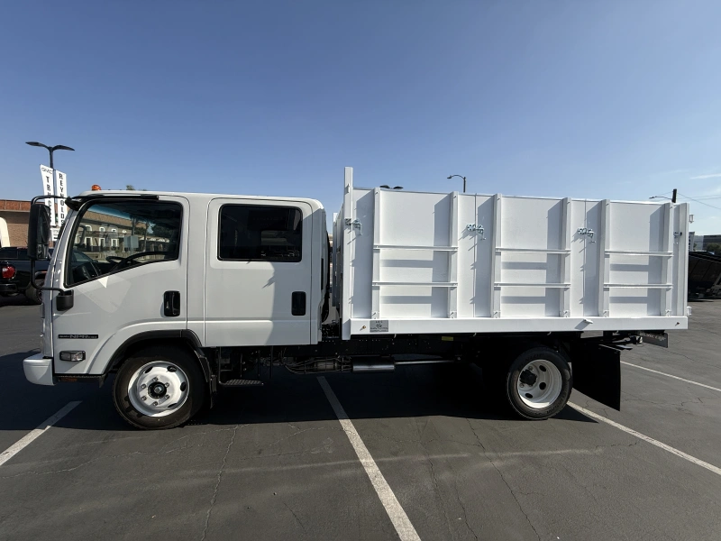 2026 ISUZU NPR HD GAS