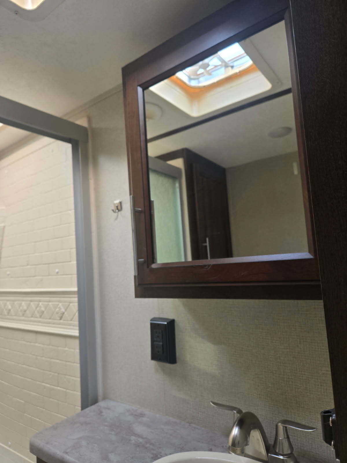 2019 Forest River WILDCAT 32WB in houston TX