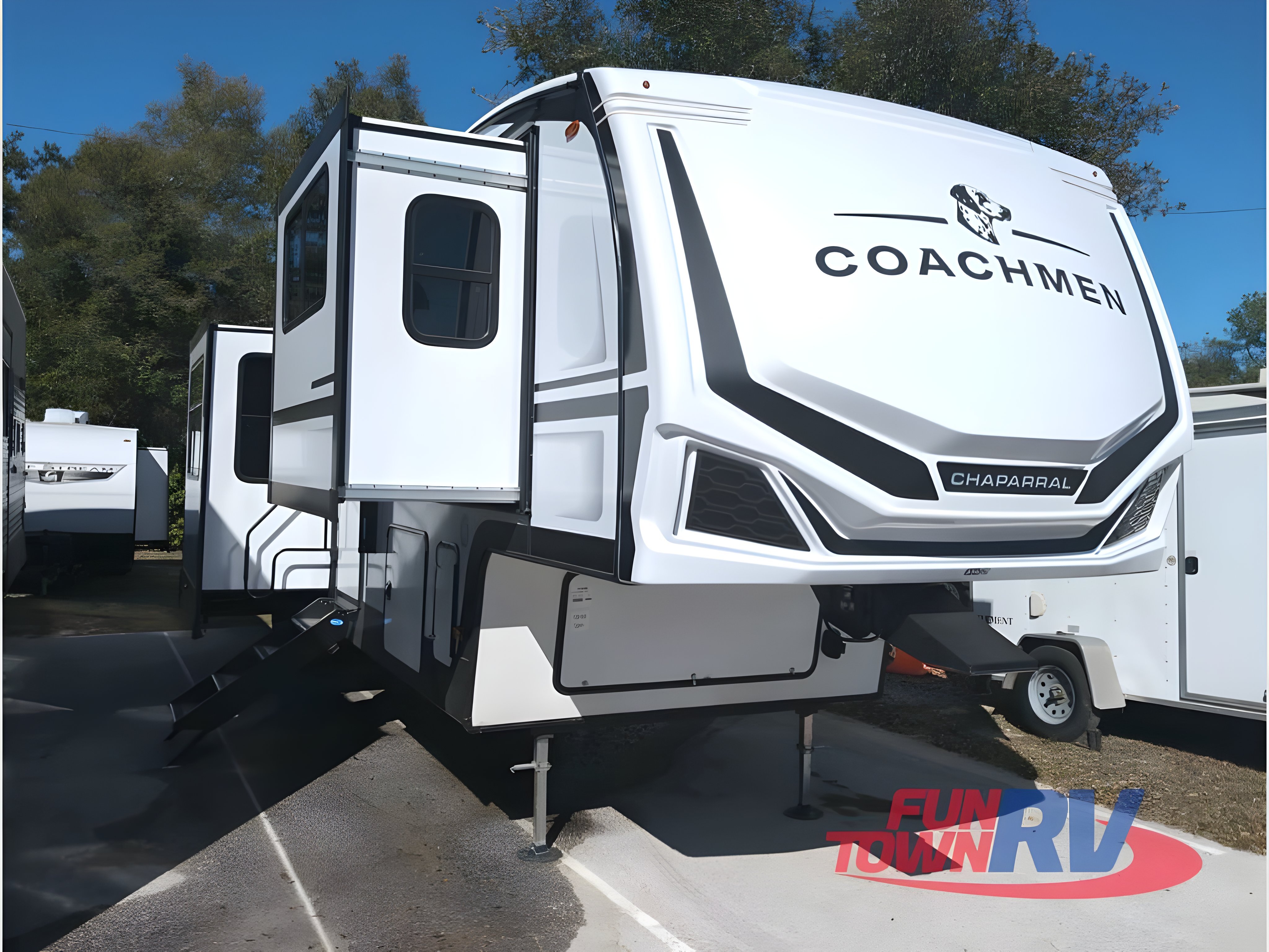 Coachmen Chaparral 334FL RVs For Sale - RV Trader