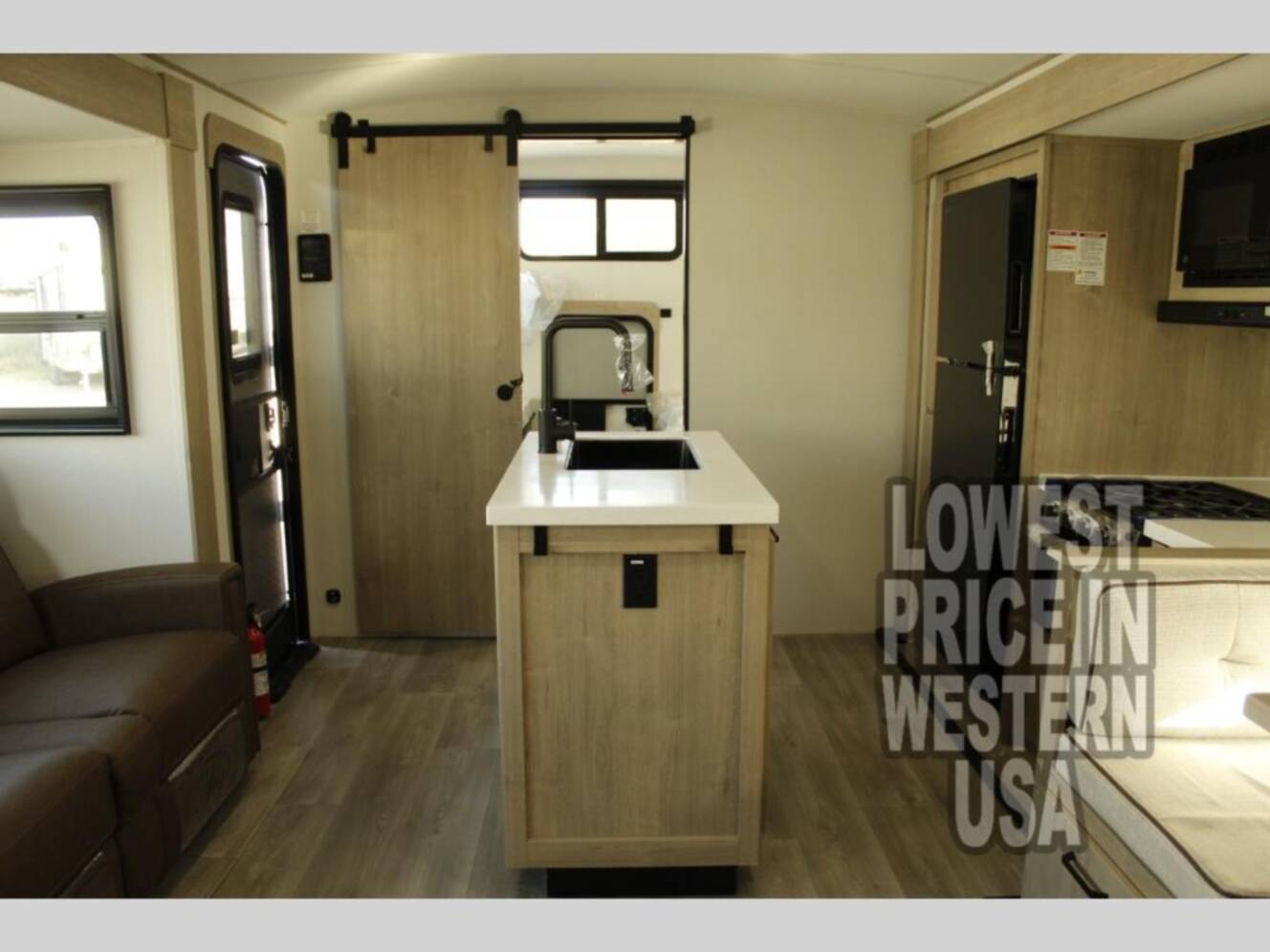 A photo of this 2026 Grand Design Imagine 3210BH