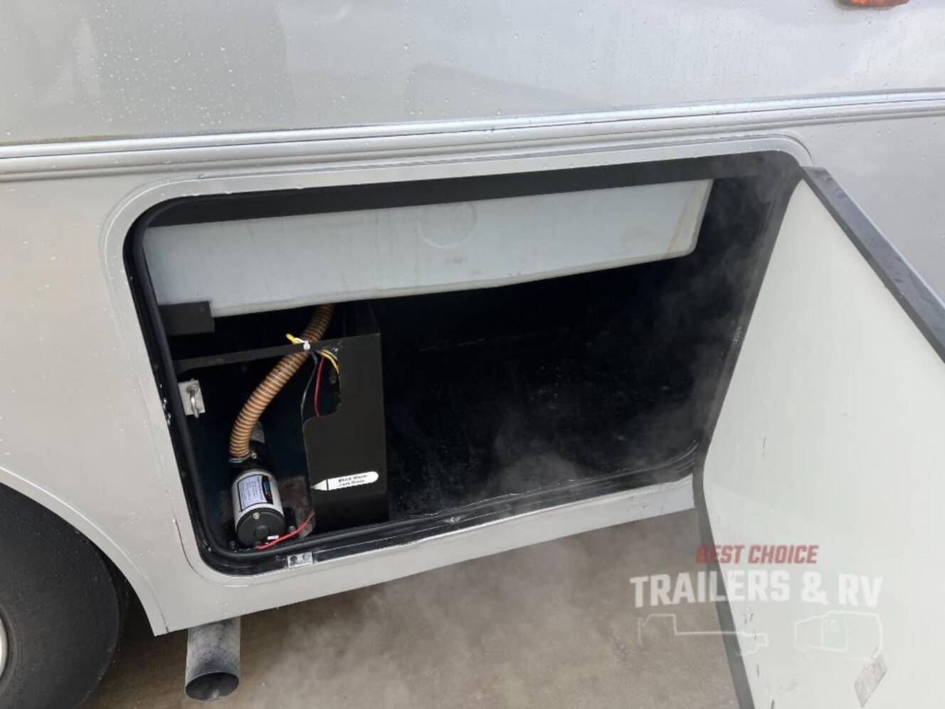 A photo of this 2021 Winnebago Adventurer 35F