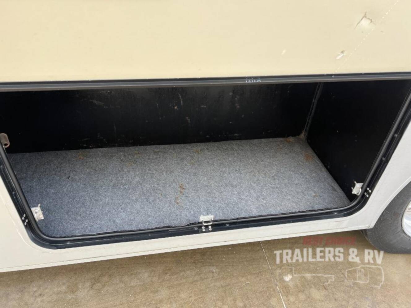 A photo of this 2021 Winnebago Adventurer 35F