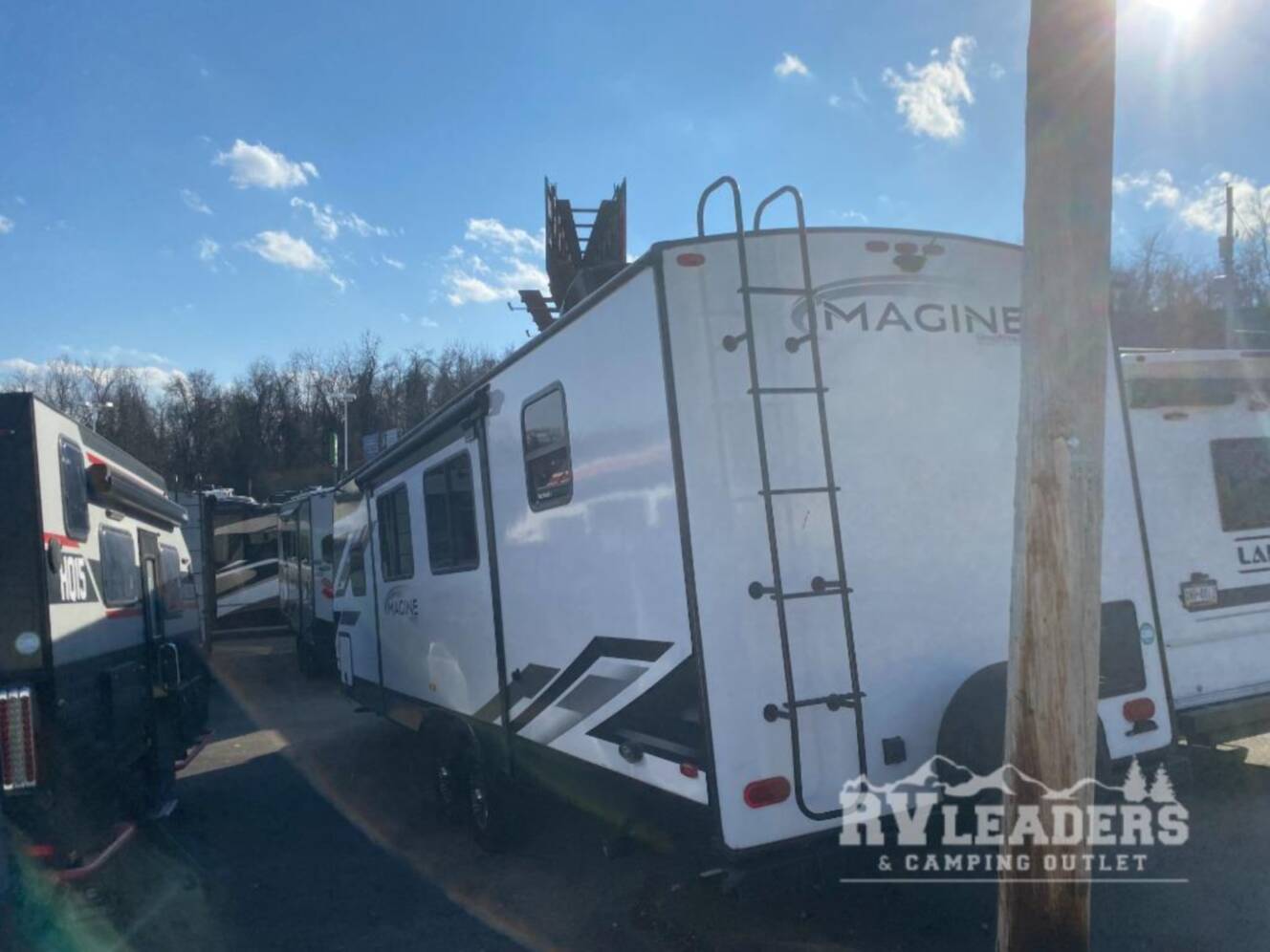 A photo of this 2023 Grand Design Imagine 2800BH