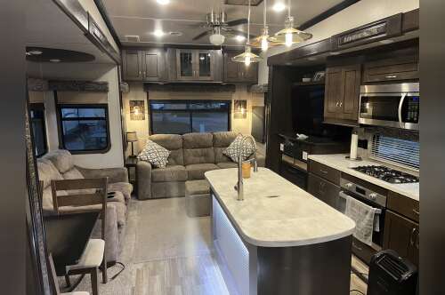 2019 Forest River CEDAR CREEK HATHAWAY 34IK in anderson SC