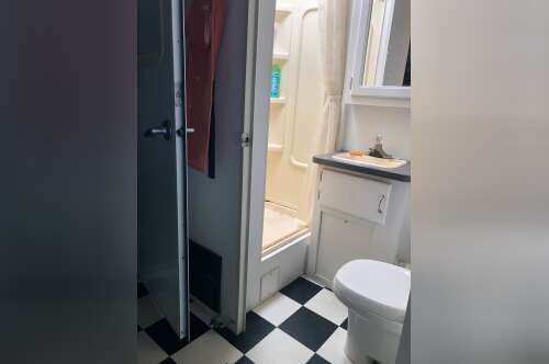 2003 Four Winds FUN MOVER 27C in whittier CA