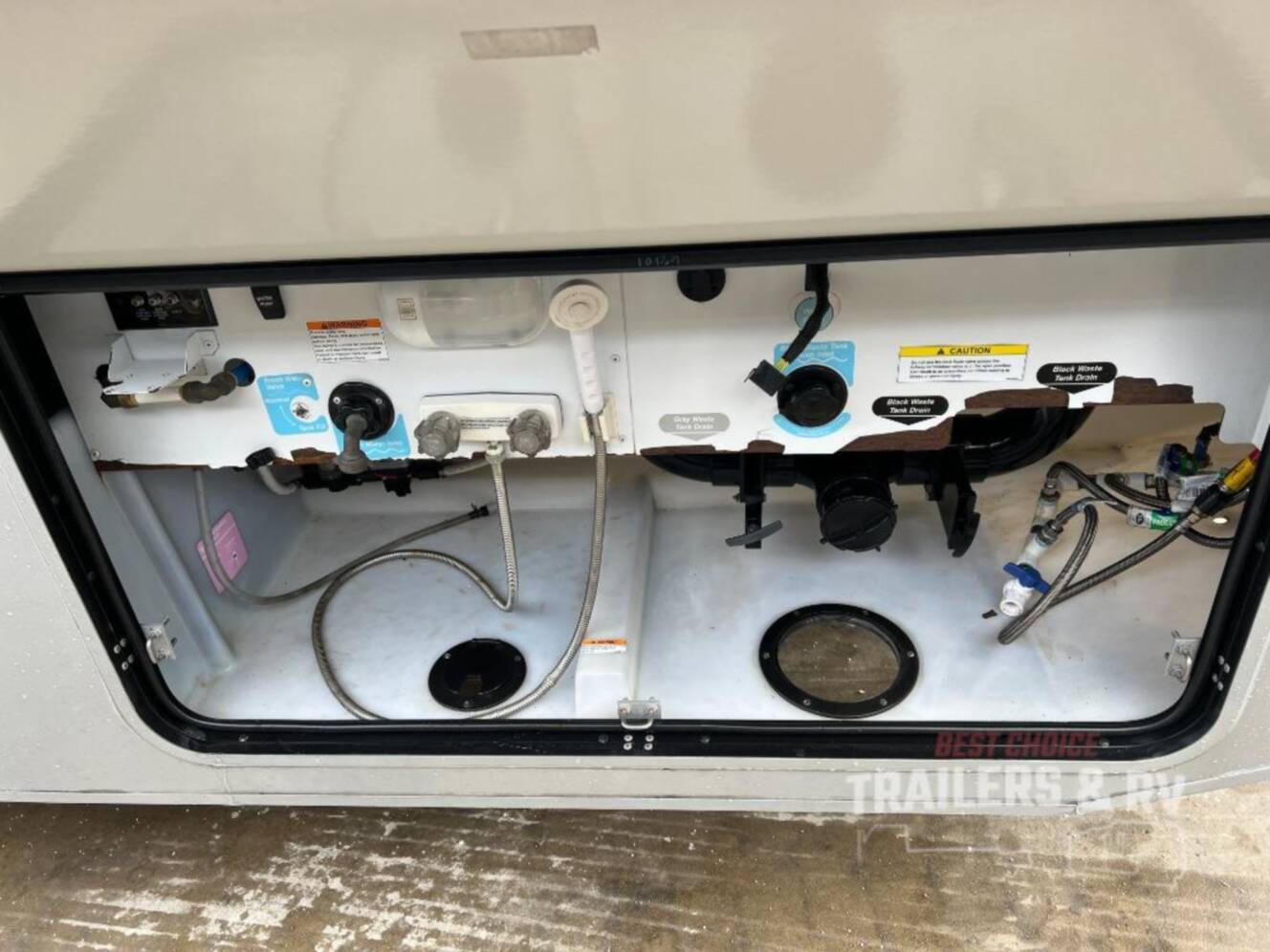 A photo of this 2021 Winnebago Adventurer 35F