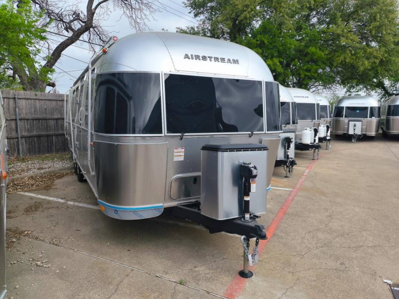 A photo of this 2026 Airstream Flying Cloud 30FB Bunk