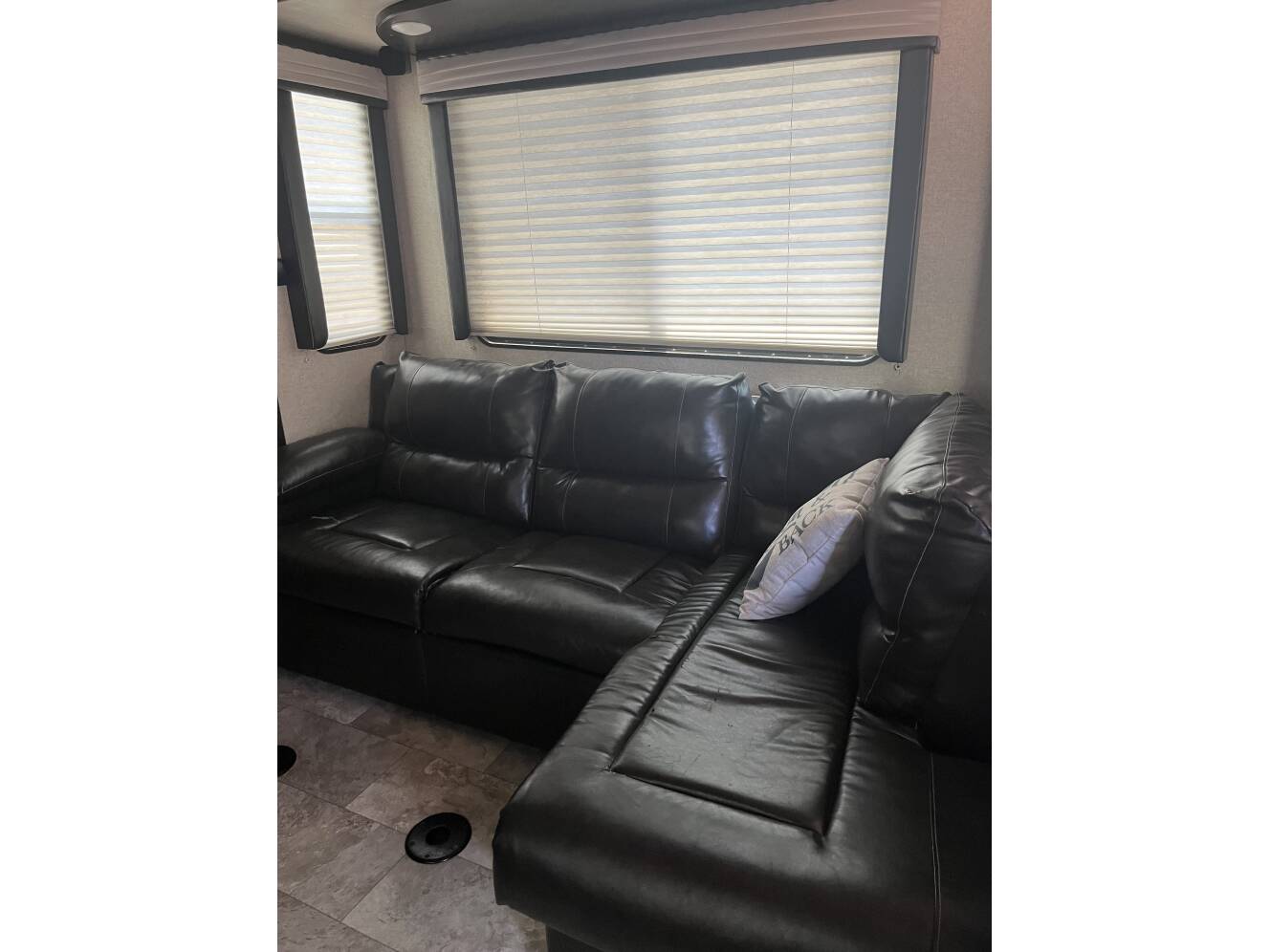 A photo of this 2018 Heartland ROAD WARRIOR 429RW