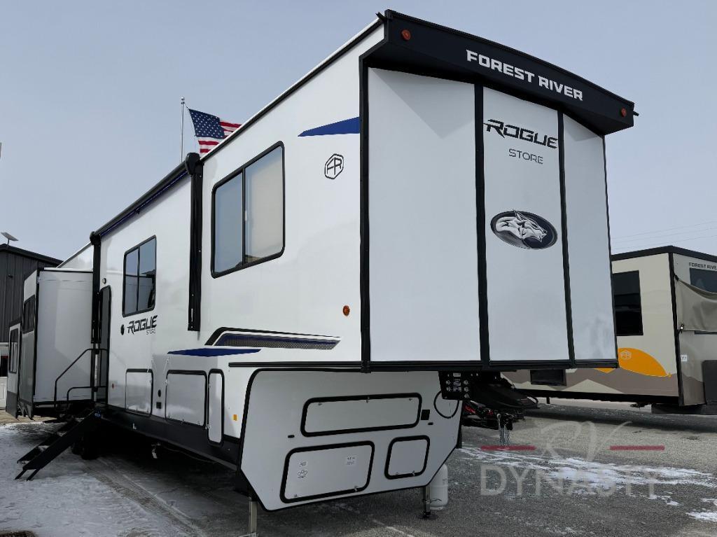2026 Forest River Rv Cherokee Rogue Store 411STORE in bunker hill IN