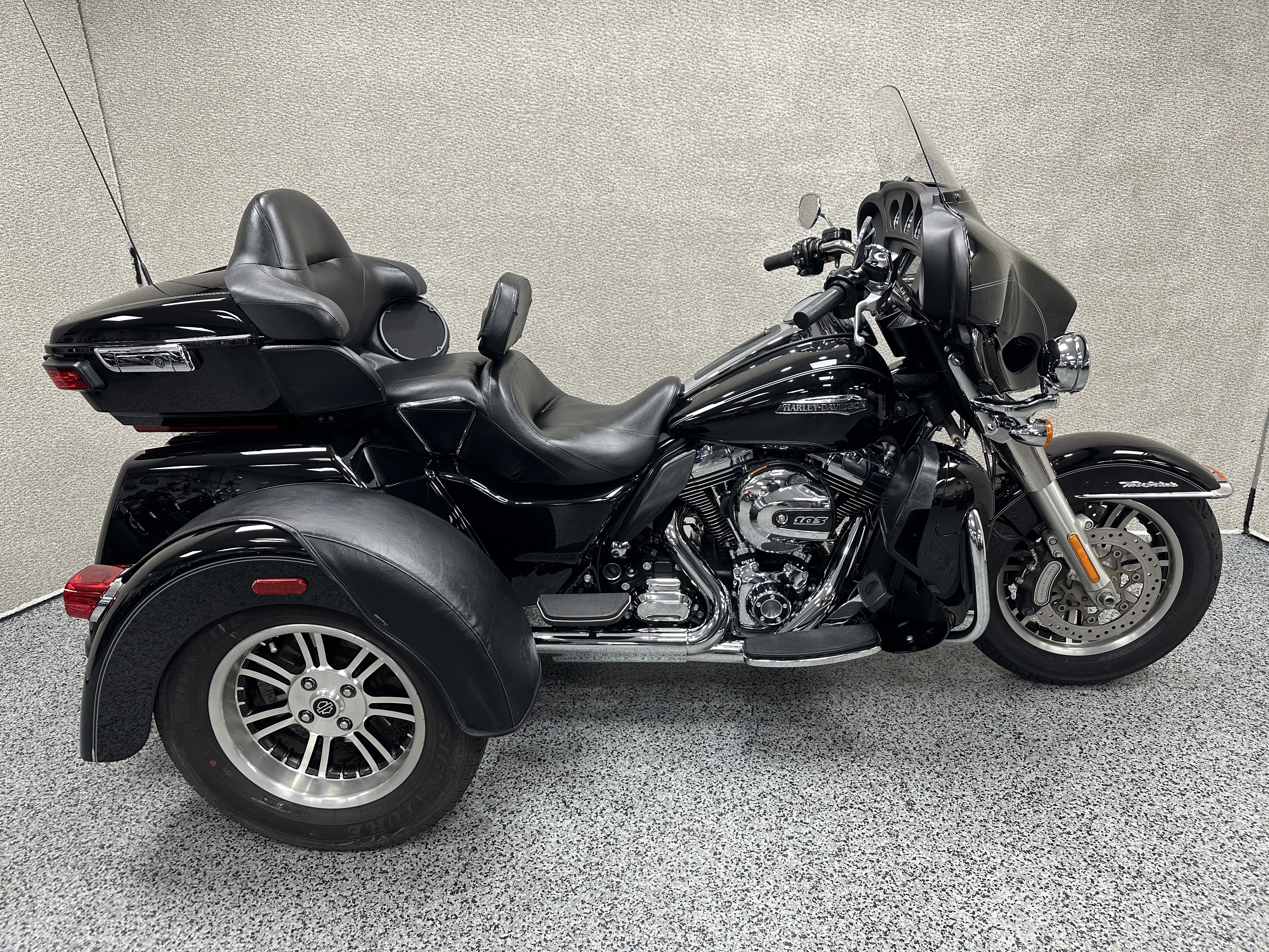 6989e256cac38eee1503f303.jpg?