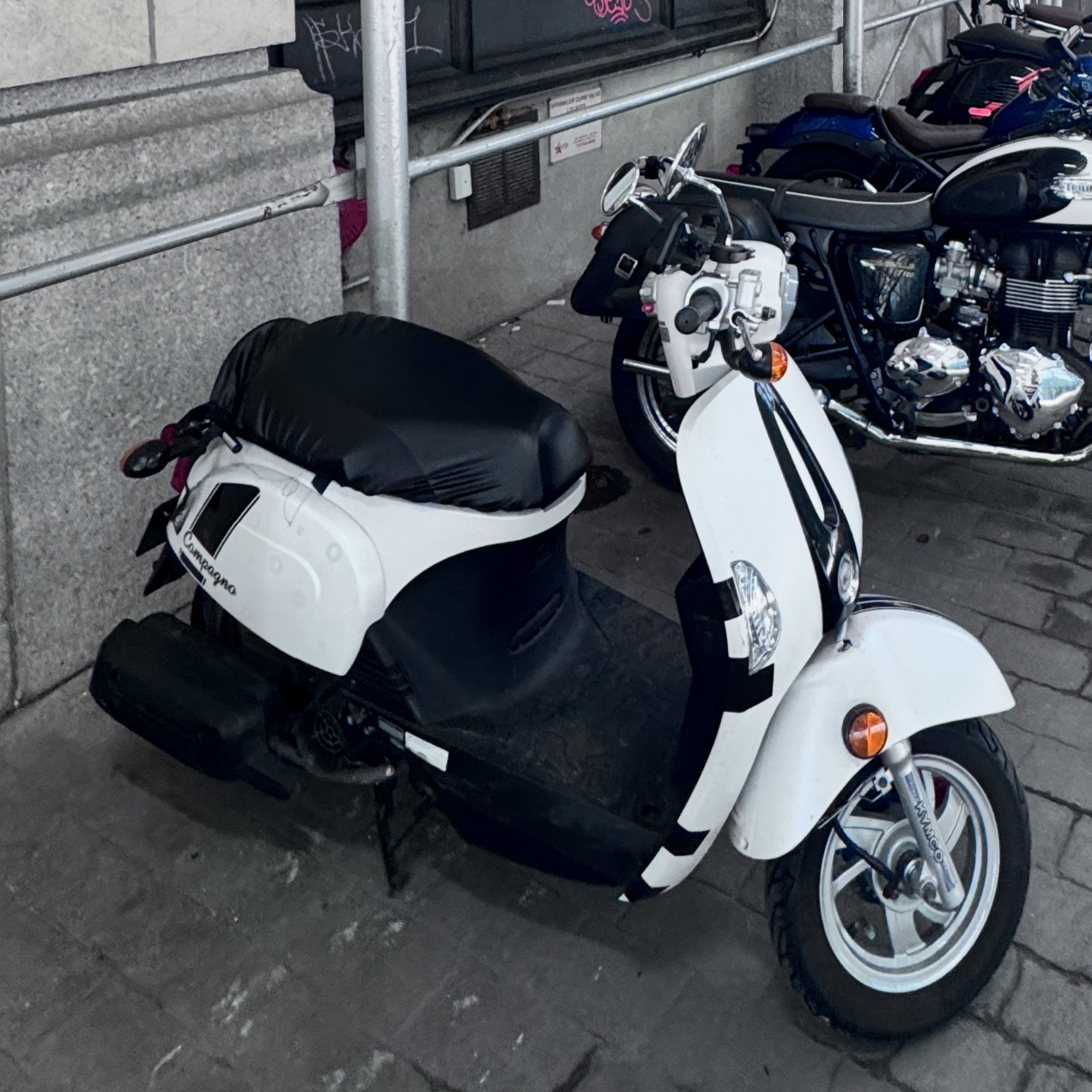 6989fcadd1de587668018712.jpg?