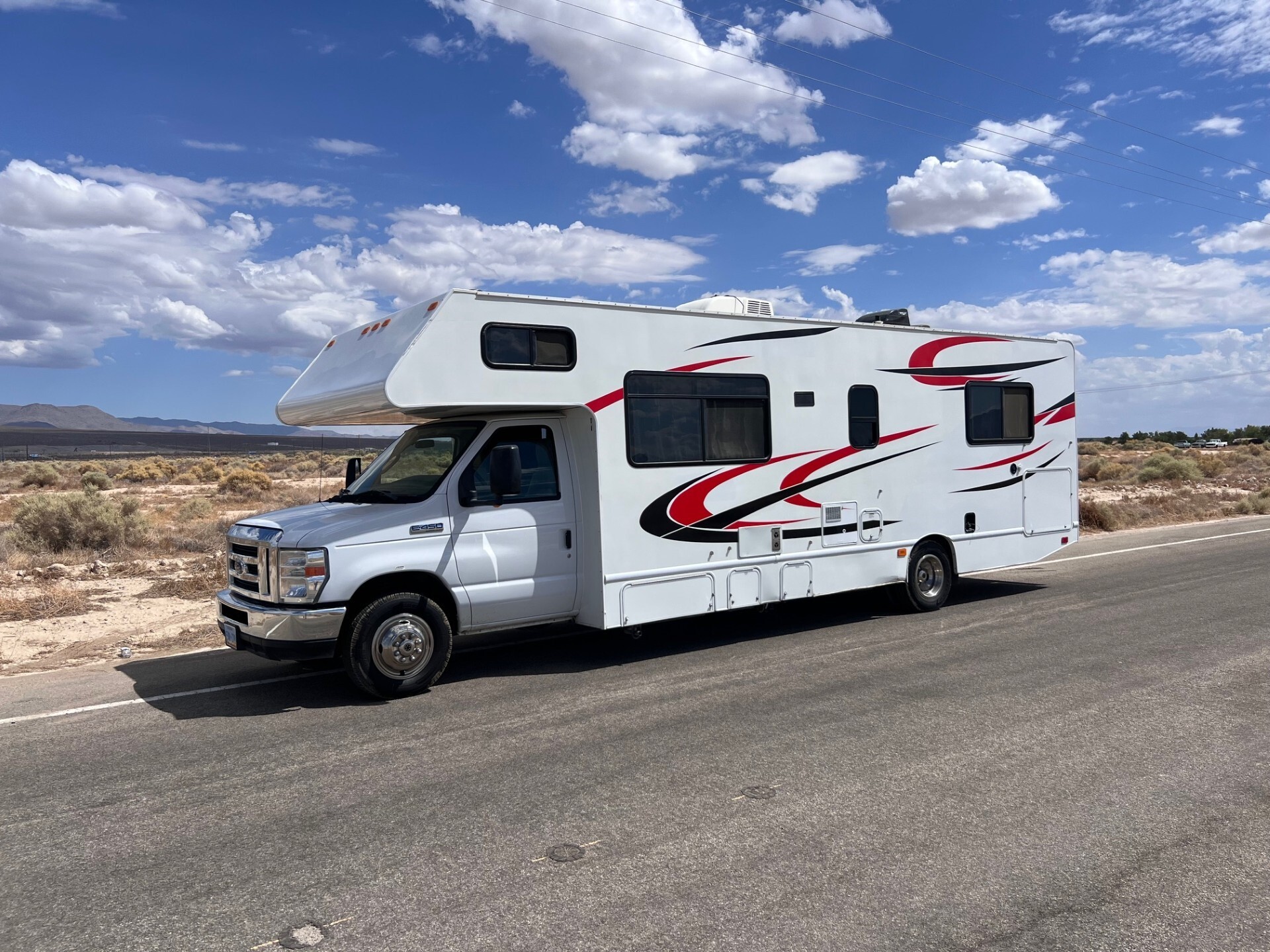 2019 Thor Motor Coach FOUR WINDS MAJESTIC 28A RV