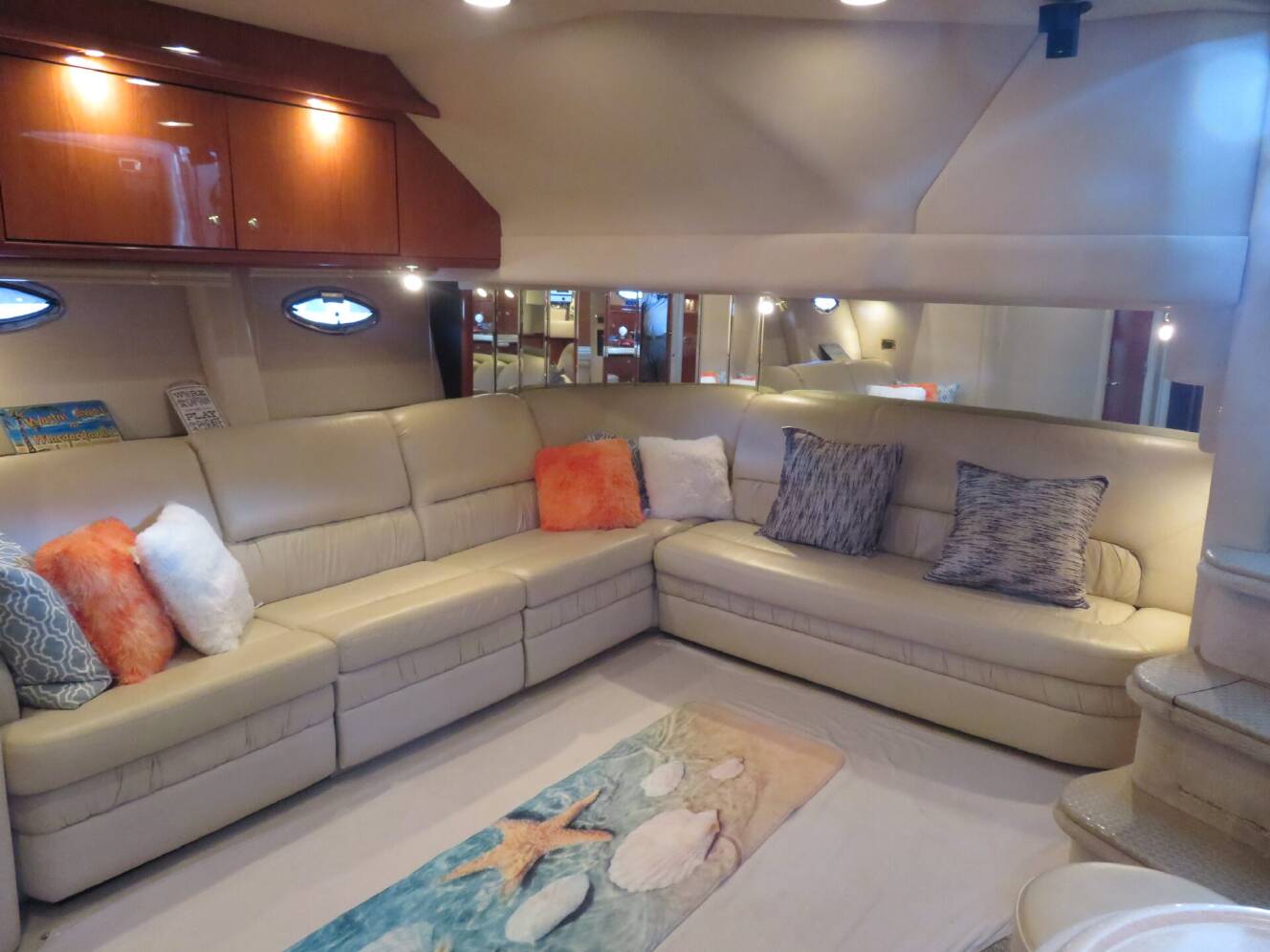 A photo of this 2001 Sea Ray 510 SUNDANCER