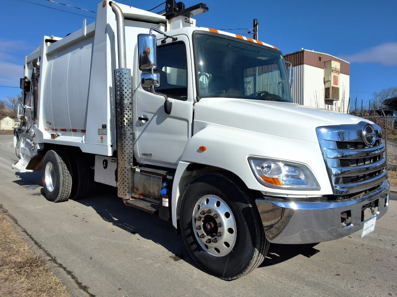 2019 HINO HINO 338