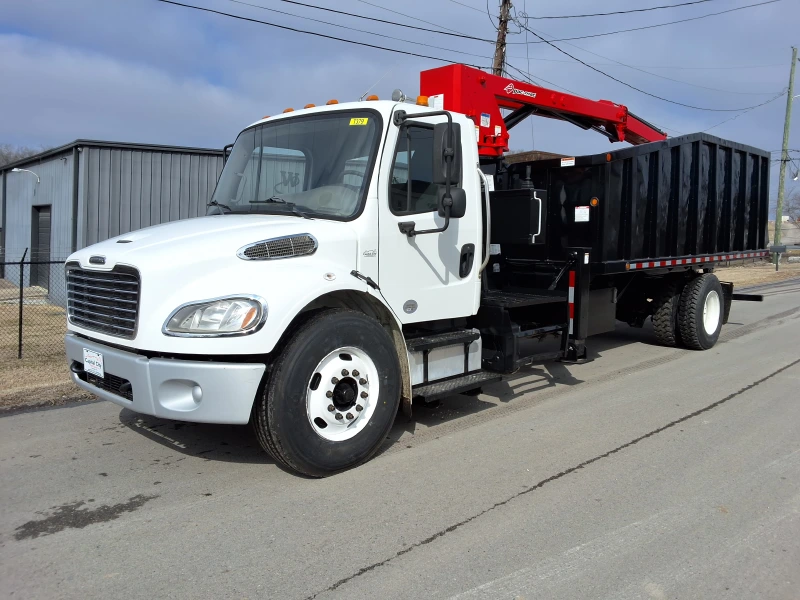 2016 FREIGHTLINER BUSINESS CLASS M2 106