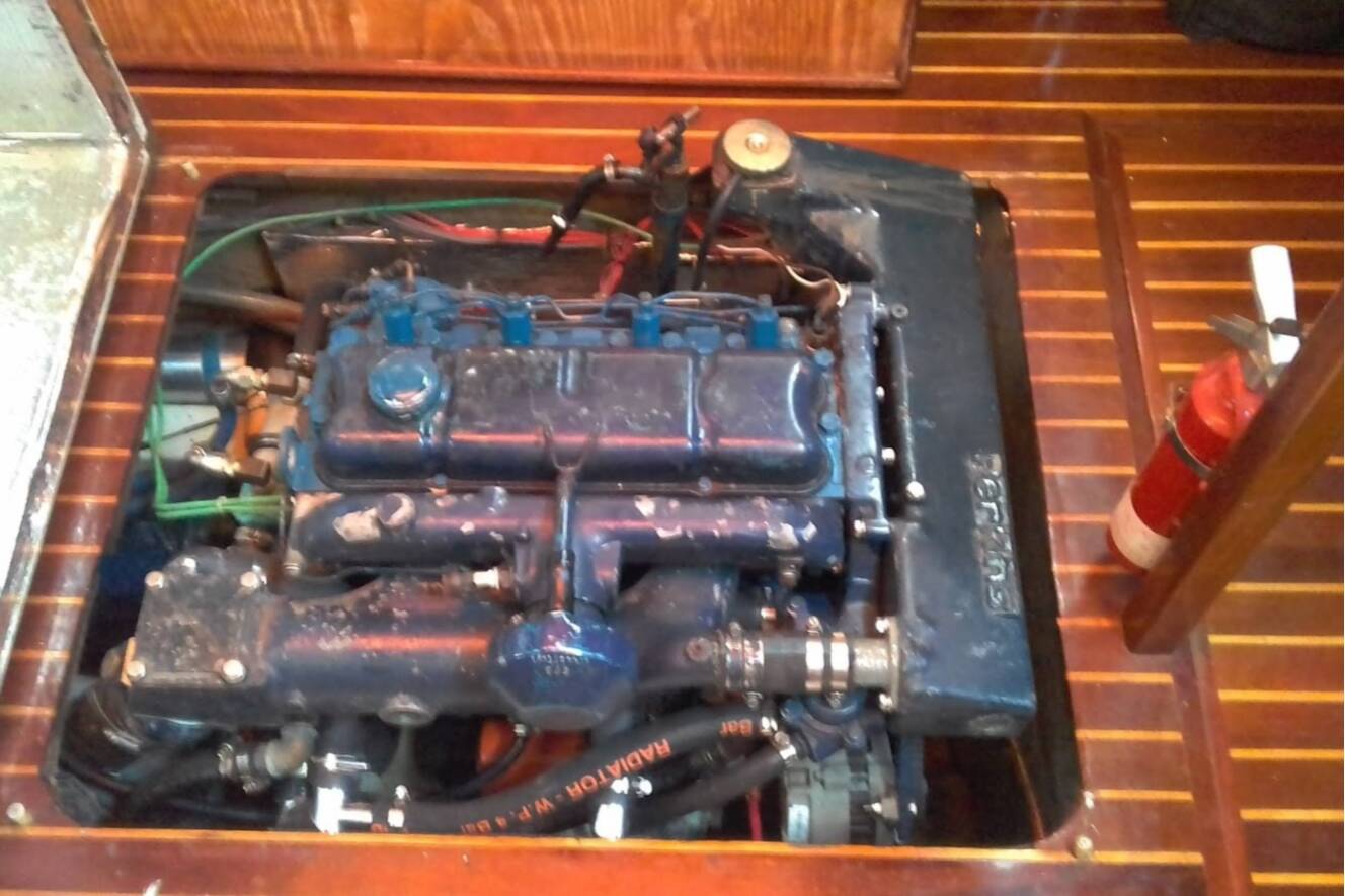 A photo of this 1986 Beneteau Idylle 15.50