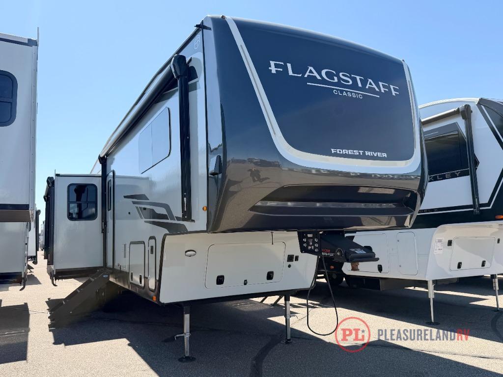 2026 Forest River Rv Flagstaff Classic F371RK in st. cloud MN