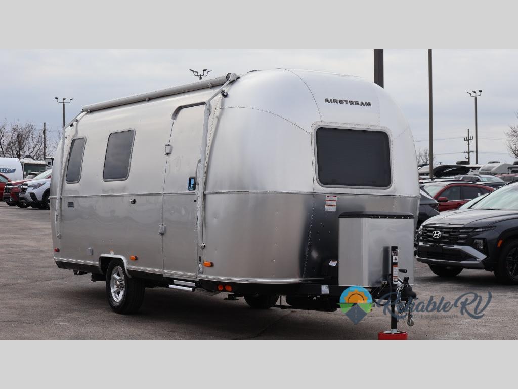 2026 Airstream World Traveler 22RB in springfield MO