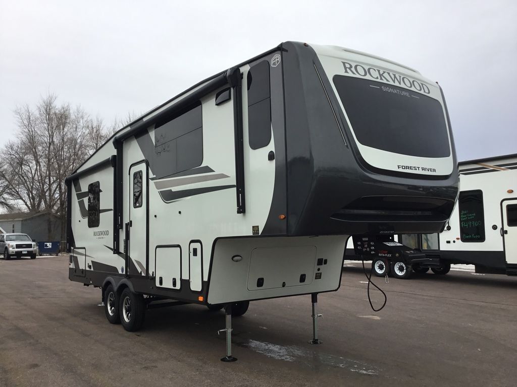 2026 Forest River Rv Rockwood Signature 290SFK in new ulm MN
