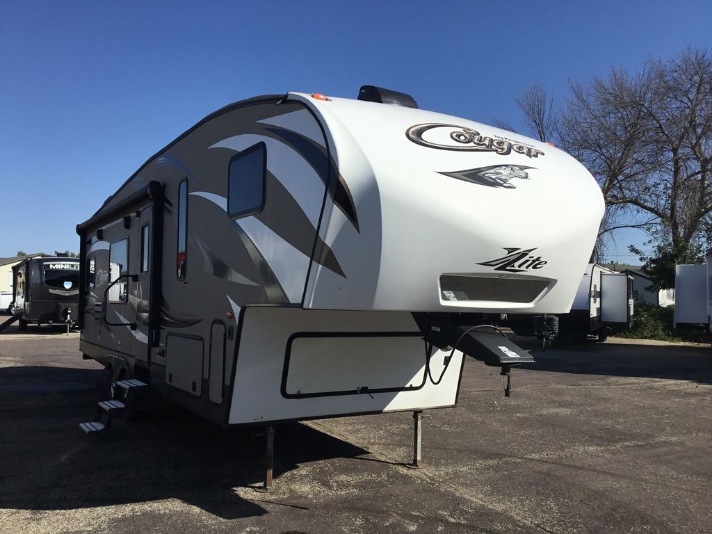 2016 Keystone Rv Cougar X-Lite 27RKS in new ulm MN