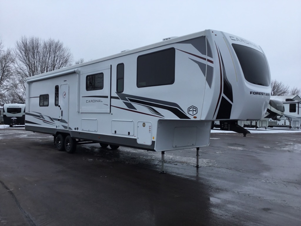 2026 Forest River Rv Cardinal 37GALLEY in new ulm MN