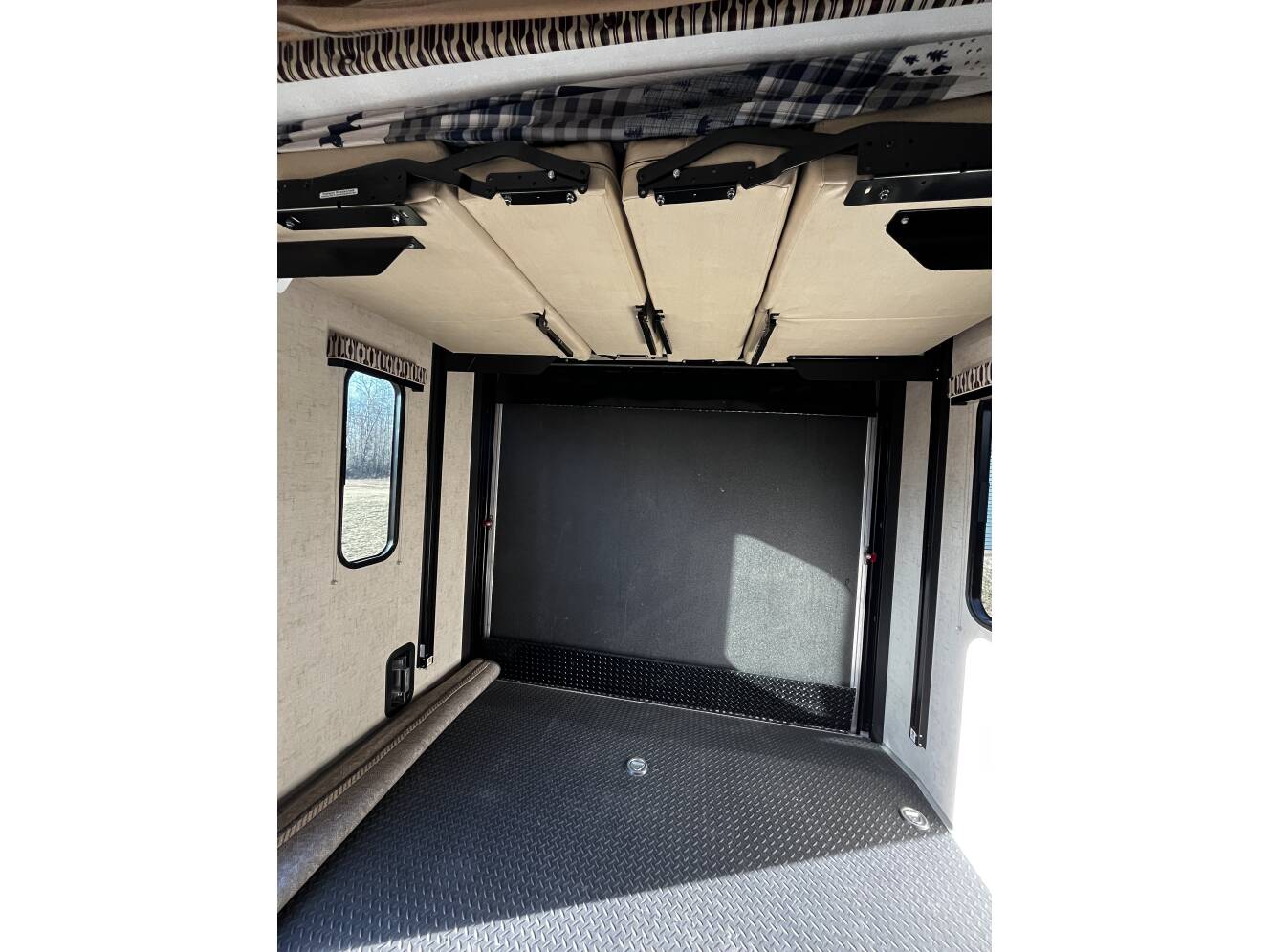 A photo of this 2017 K-Z MXT MXT3190