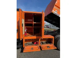 2016 FREIGHTLINER M2