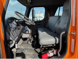 2016 FREIGHTLINER M2