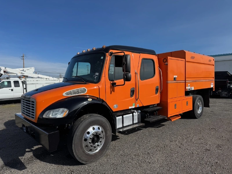 2016 FREIGHTLINER M2