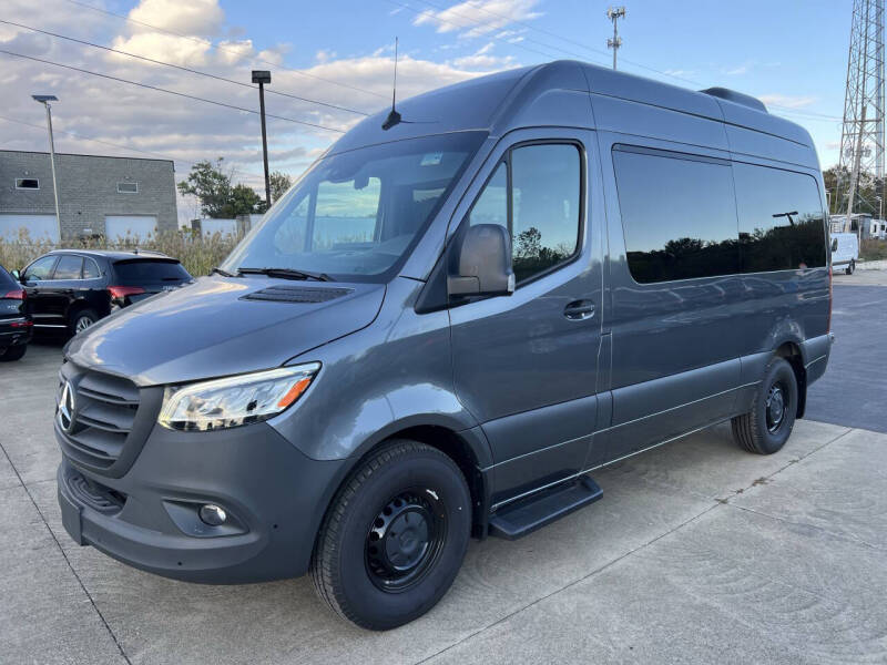 2024 Mercedes-Benz SPRINTER CUSTOM in north royalton OH