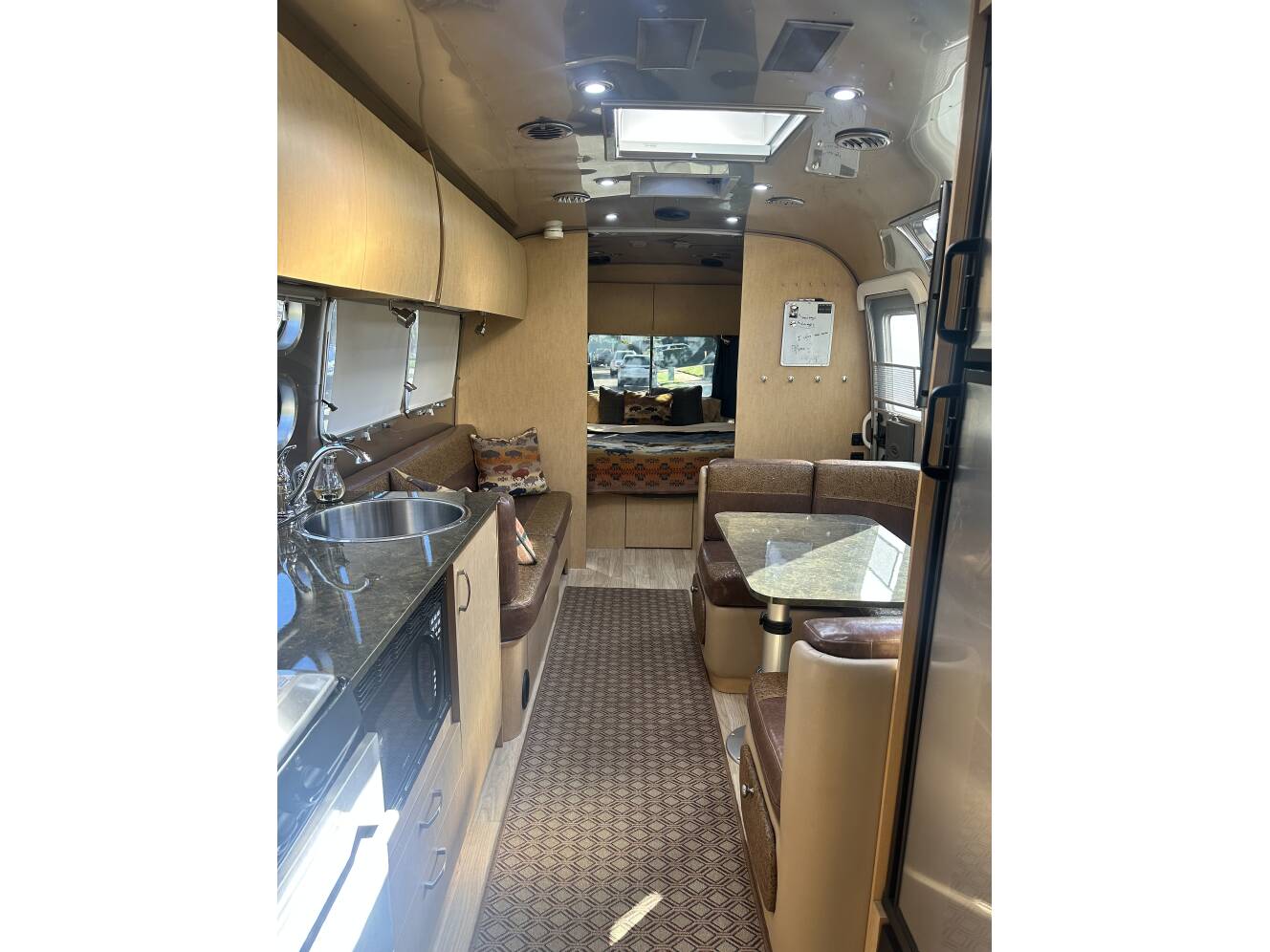 A photo of this 2015 Airstream FLYING CLOUD 30FB BUNK